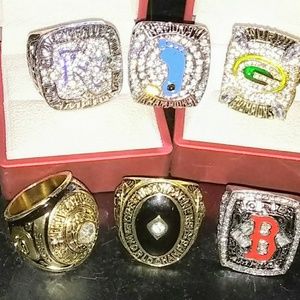 *Quality*Men's Championship Ring Replicas*